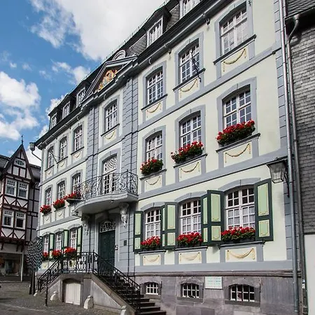 Dom wakacyjny Monstay Ferienwohnung Am Roten Haus *
