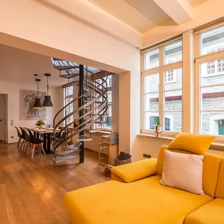 Monstay Ferienwohnung Am Roten Haus Dom wakacyjny *